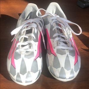 Women’s Adidas cleats, size 6 1/2